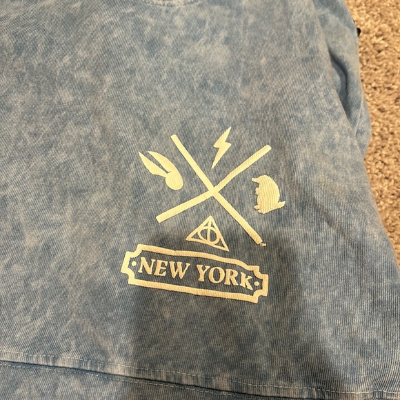 LIMITED EDITION HARRY POTTER NYC STORE SPIRIT JERSEY UNISEX - Picture 3 of 3